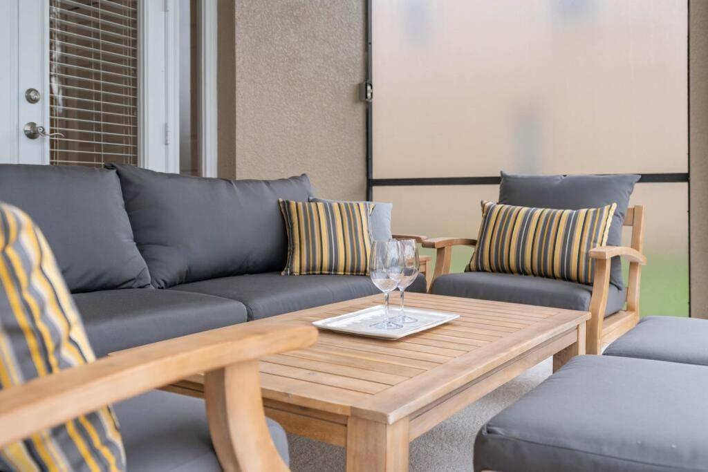 Lakeview W/8 Bedroom 5 Kingsuite 3 Miles To Disney Kissimmee Zewnętrze zdjęcie