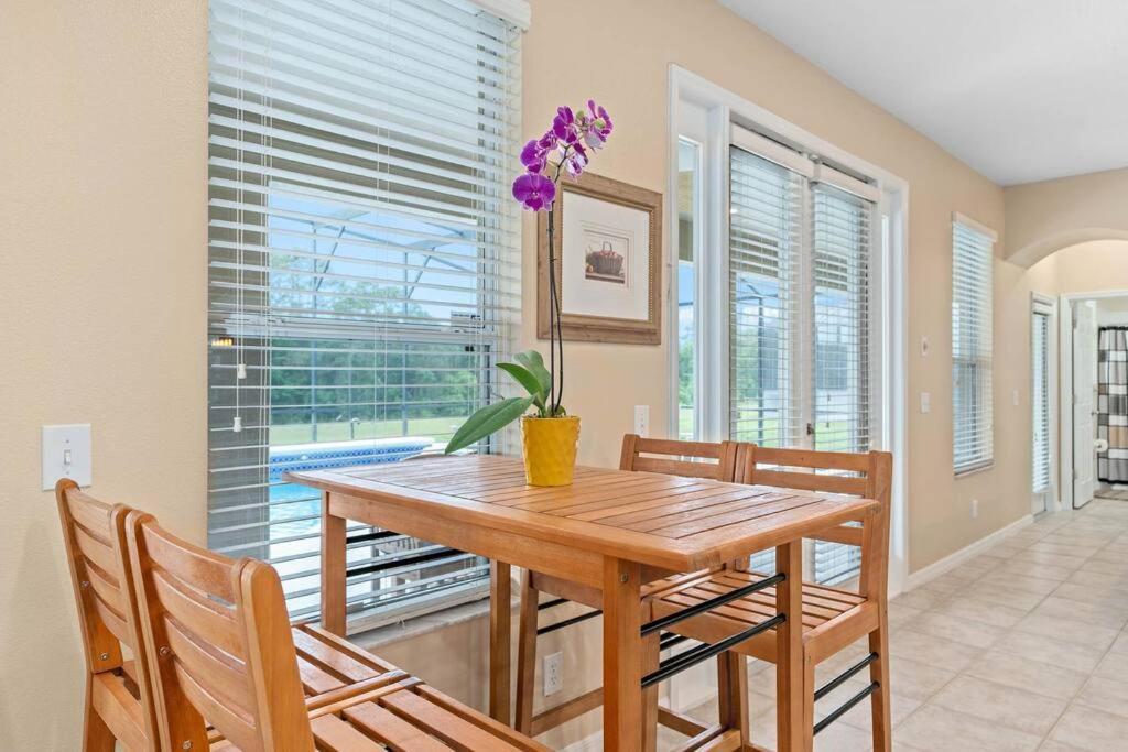 Lakeview W/8 Bedroom 5 Kingsuite 3 Miles To Disney Kissimmee Zewnętrze zdjęcie